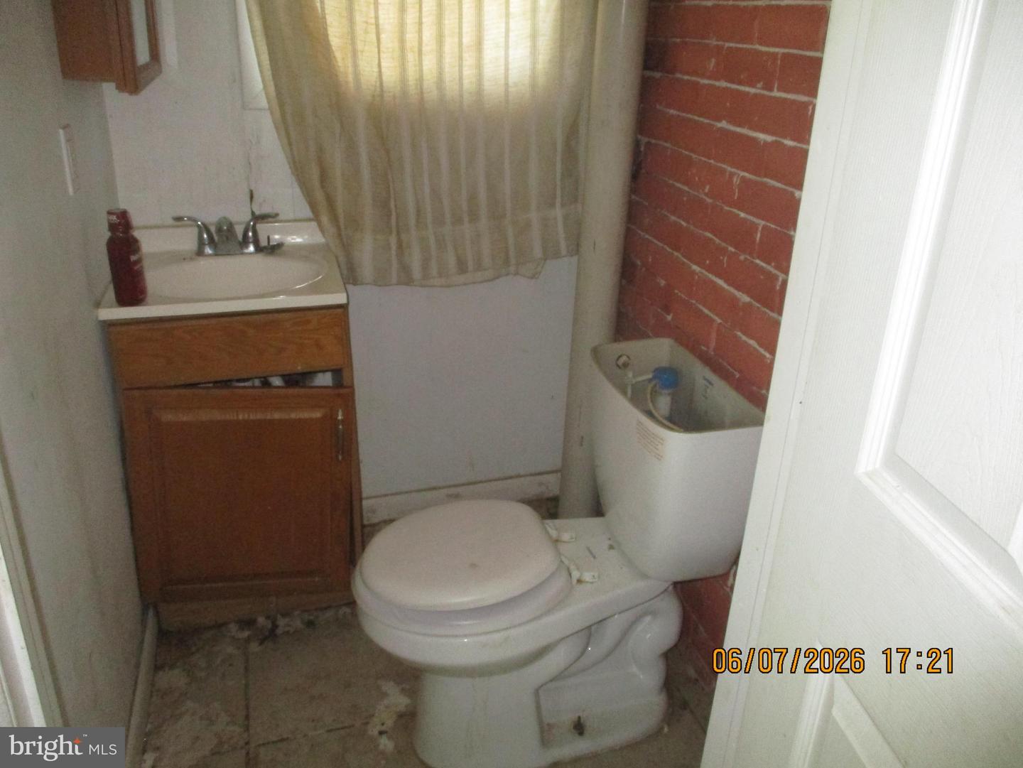 1000 Wright St Property Photo 6