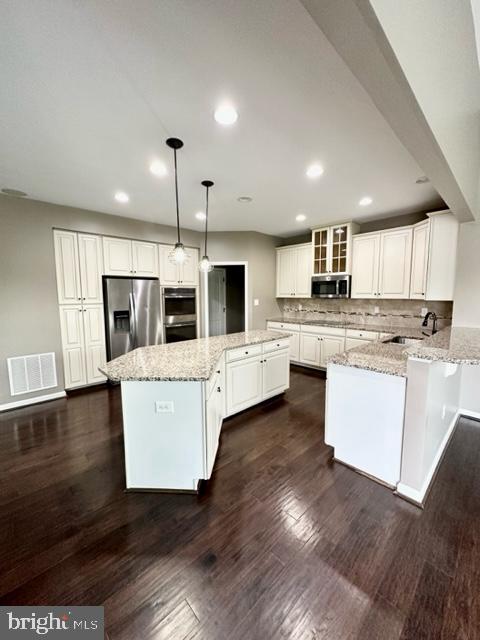 210 Parker Dr Property Photo 8