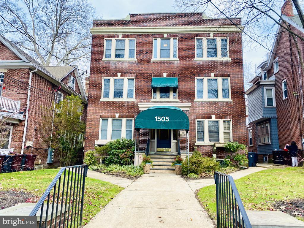 1505 Delaware Ave Property Photo 1