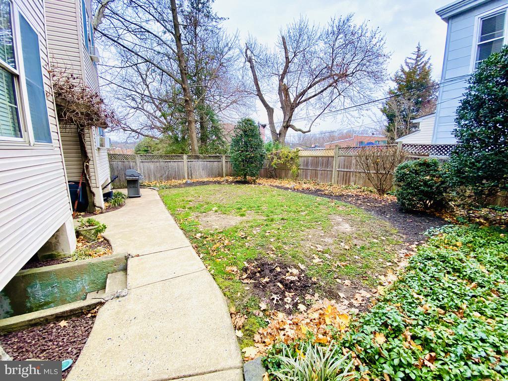 1505 Delaware Ave Property Photo 24