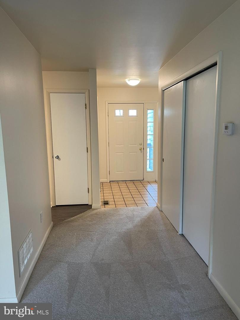 105 Foxfire Dr Property Photo 13