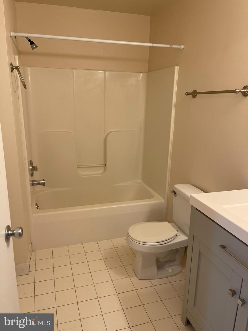 105 Foxfire Dr Property Photo 16