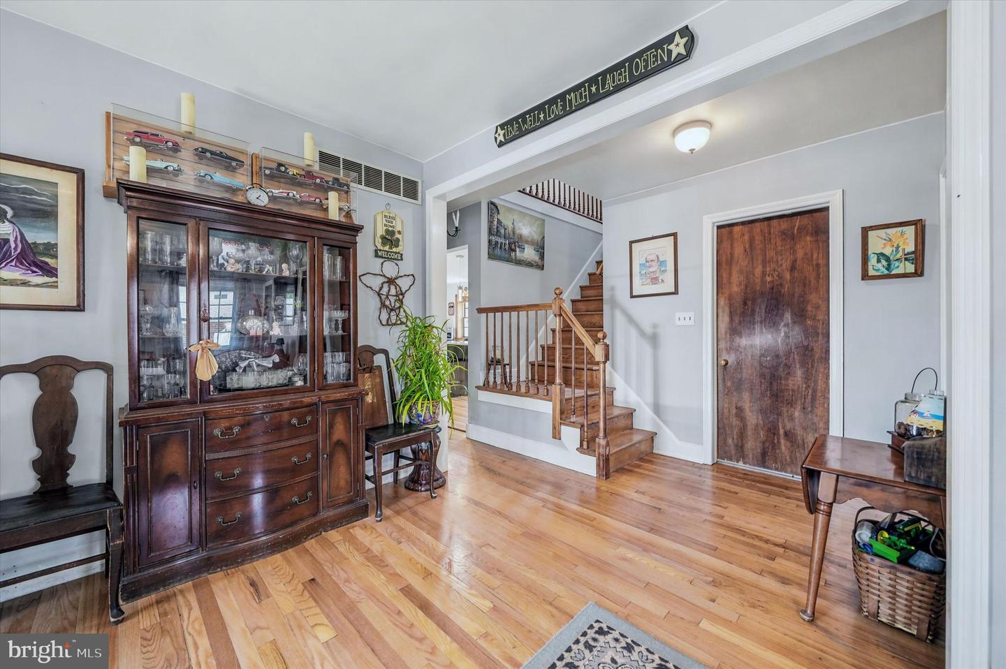 100 Maple Property Photo 10