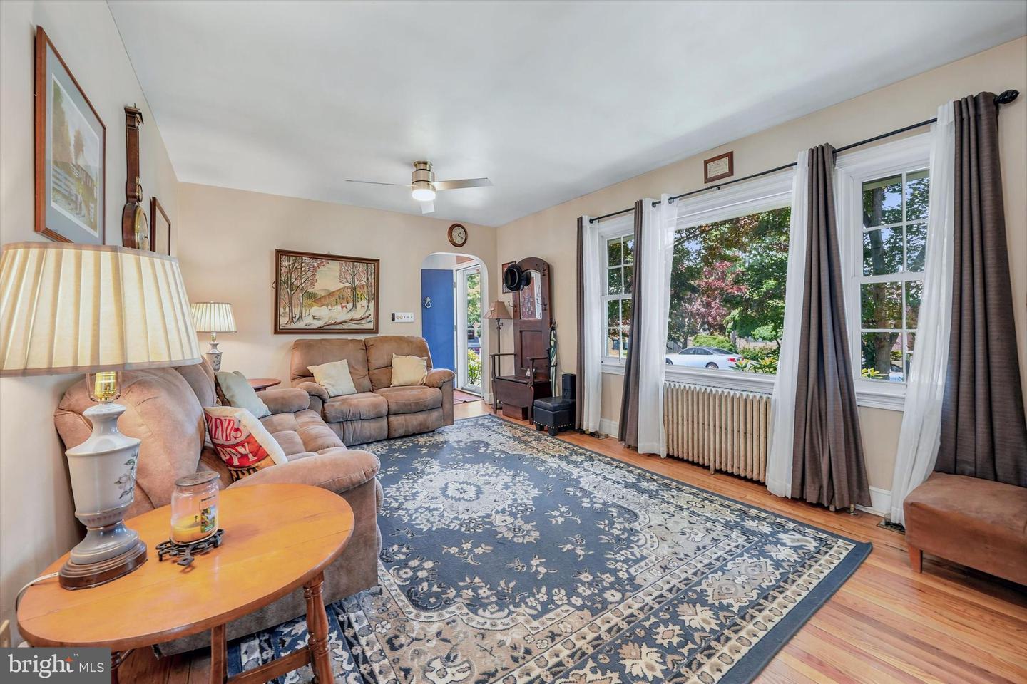 100 Maple Property Photo 14