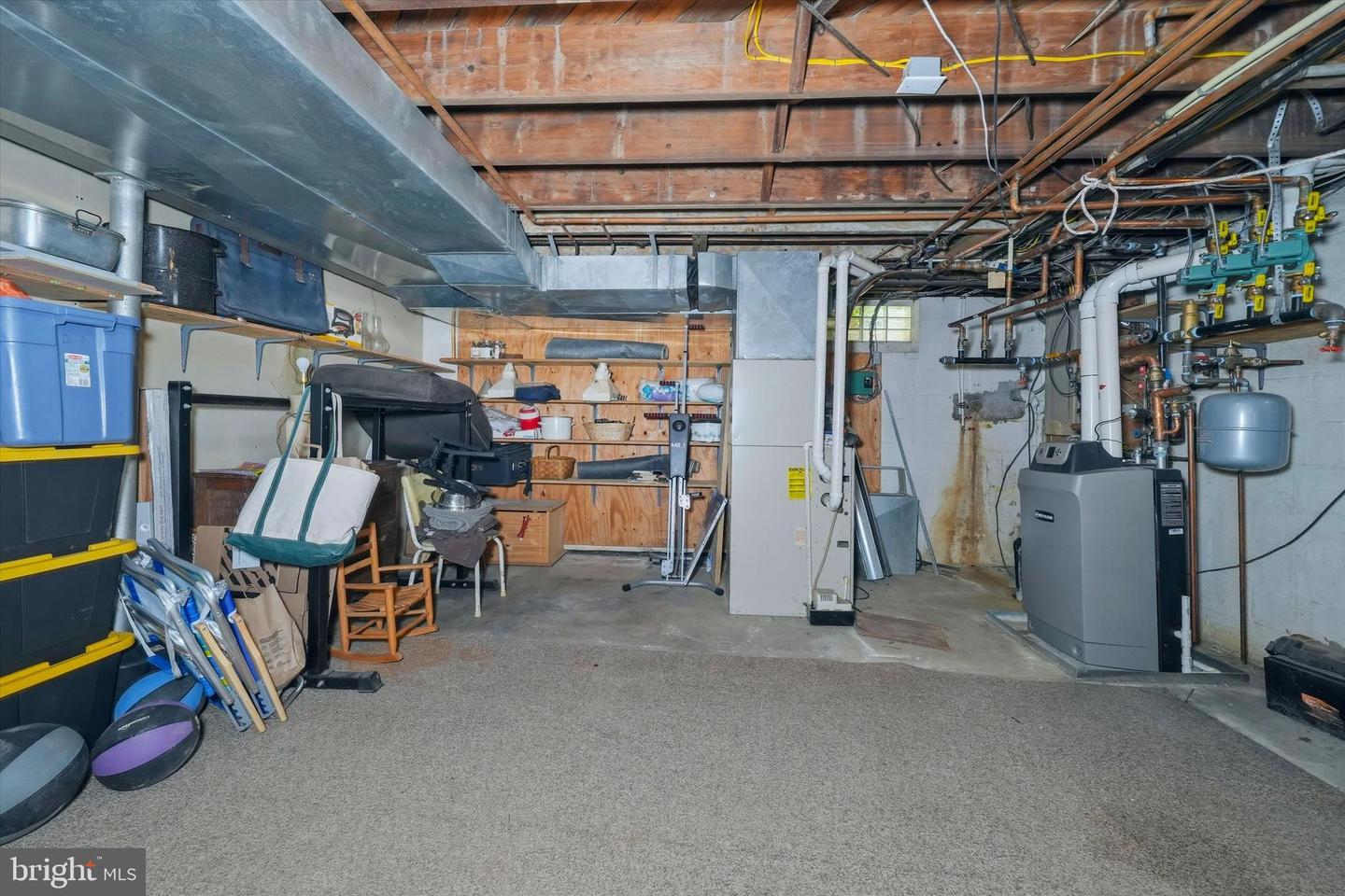 100 Maple Property Photo 35