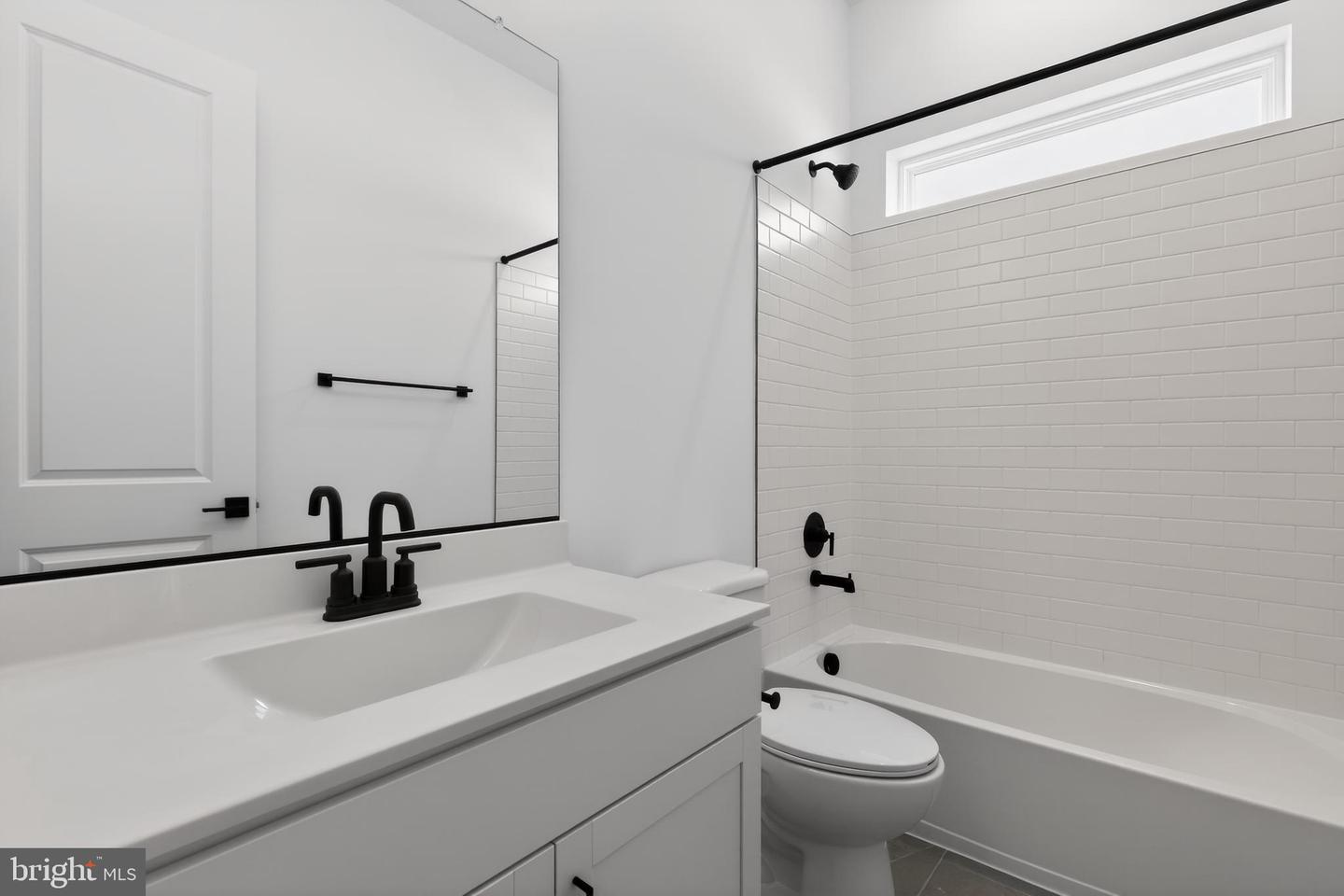 1914 Dixon Way Property Photo 23