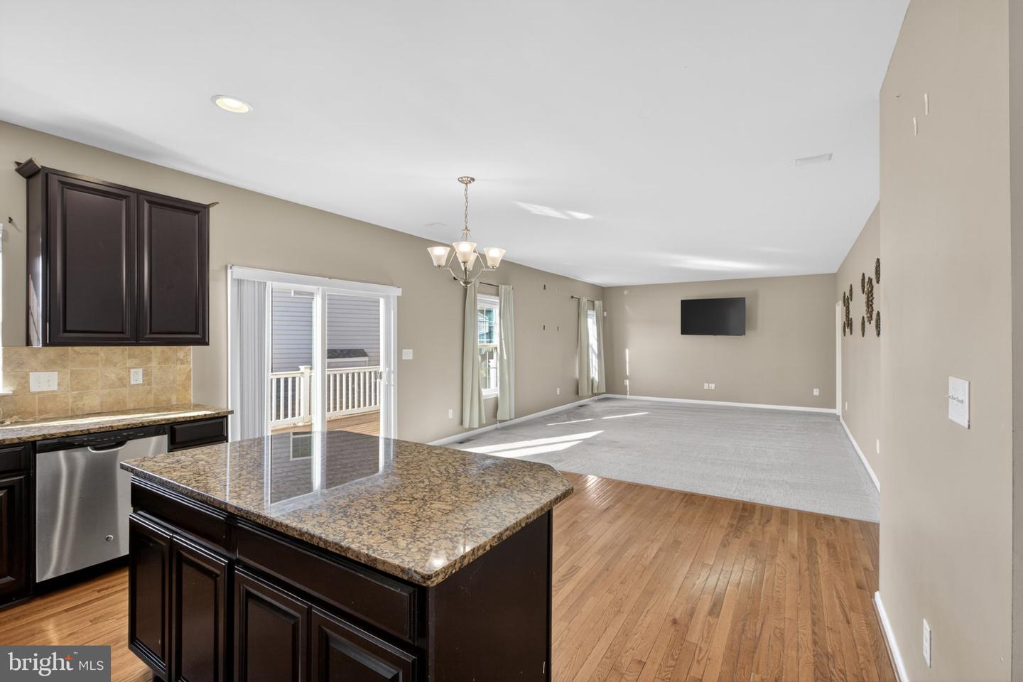372 Tiger Lily Dr Property Photo 11