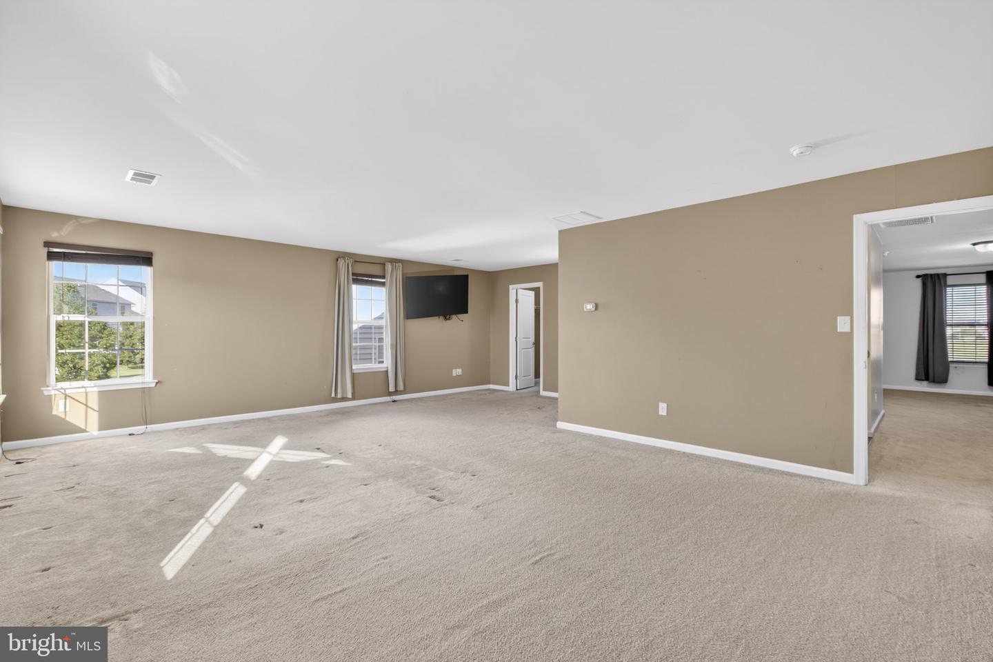 372 Tiger Lily Dr Property Photo 29