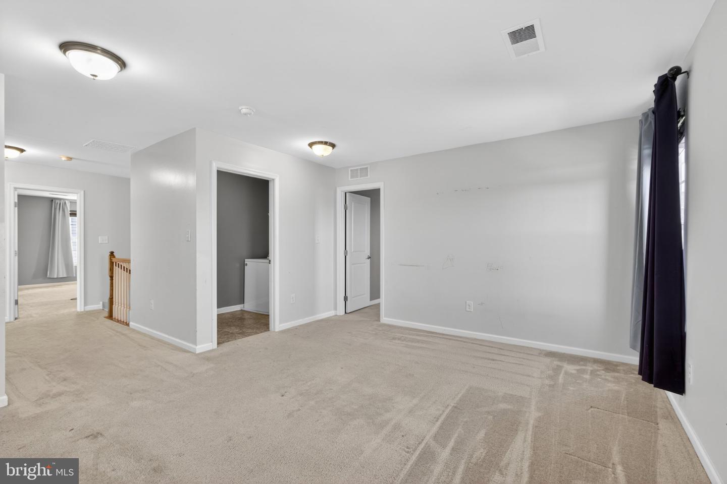 372 Tiger Lily Dr Property Photo 39