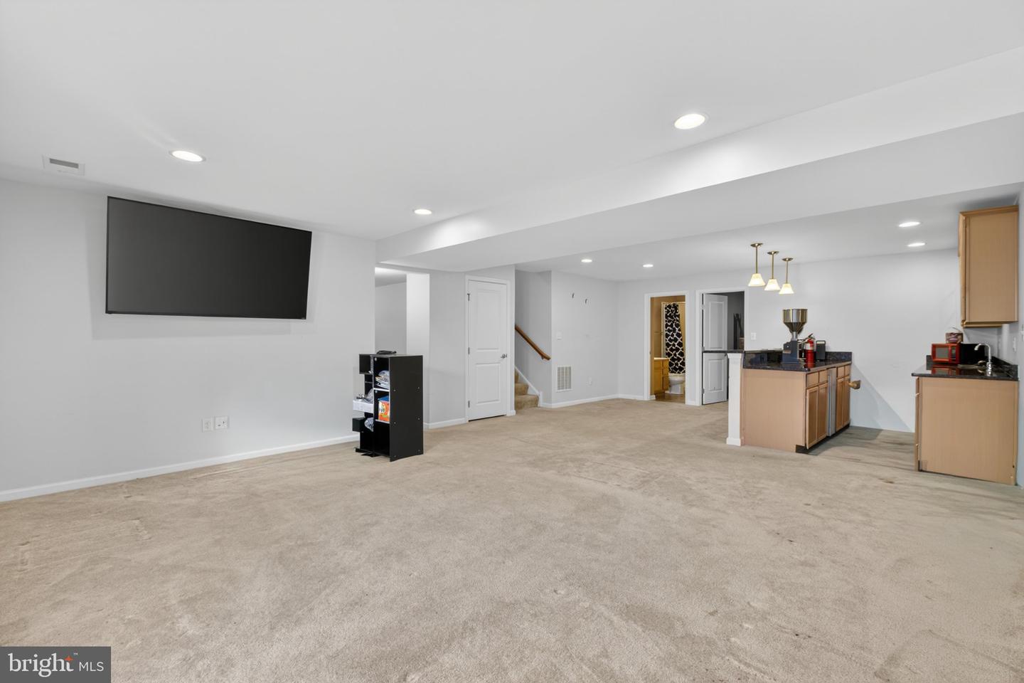 372 Tiger Lily Dr Property Photo 47