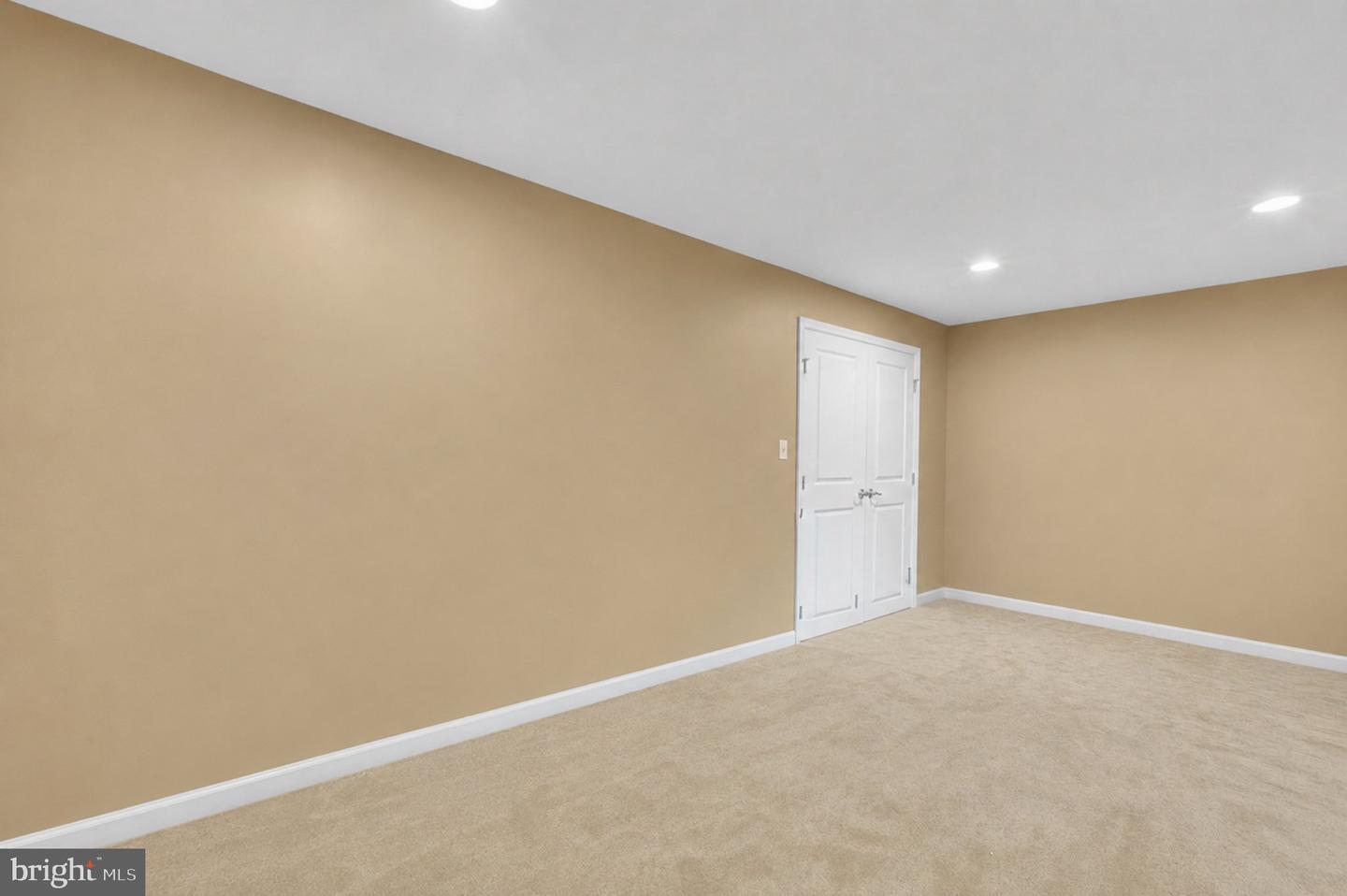 372 Tiger Lily Dr Property Photo 58
