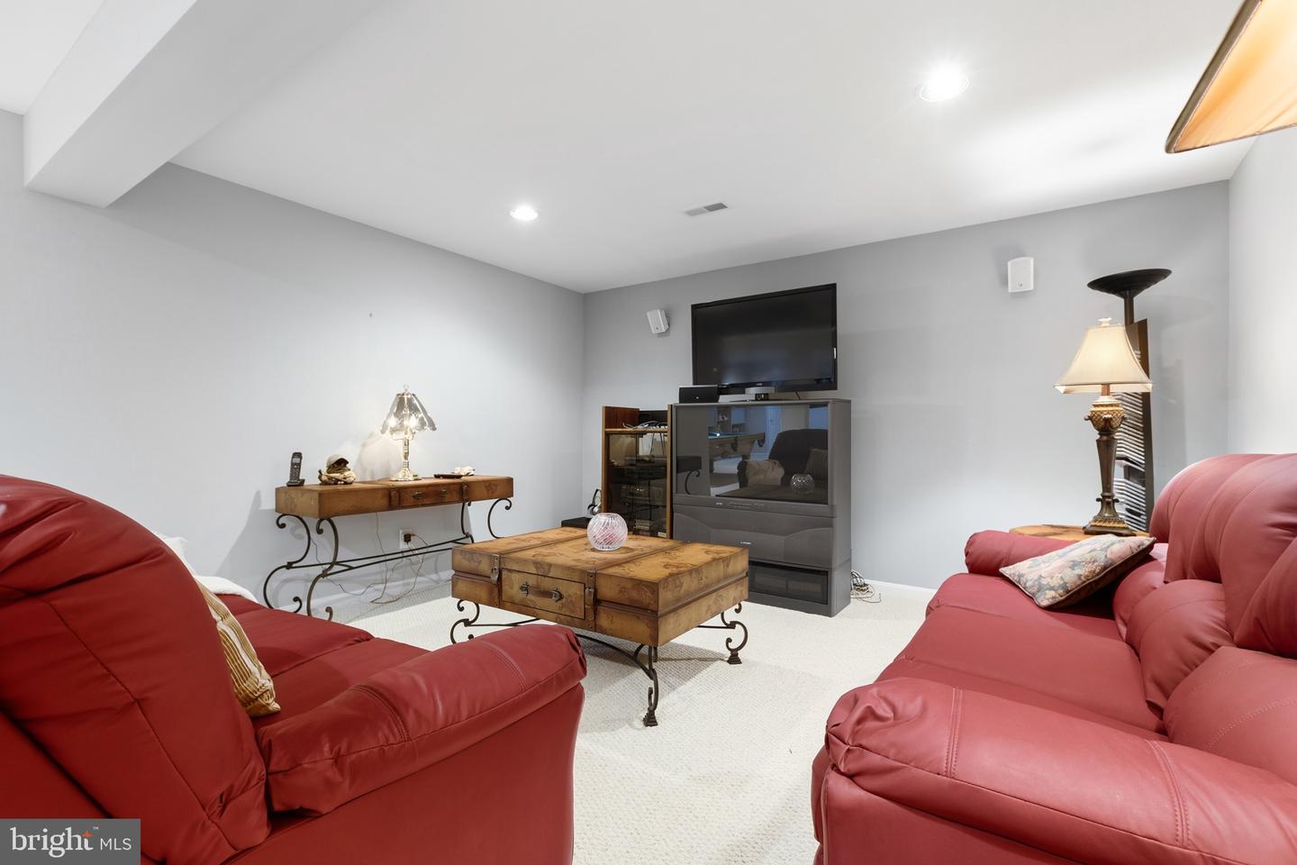 1 Weiskopf Cir Property Photo 48