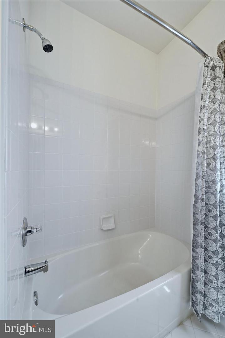 17 Waterton Dr Property Photo 57