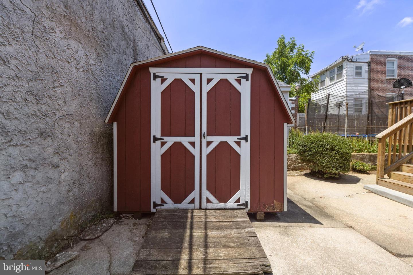 1200 Maple St Property Photo 52