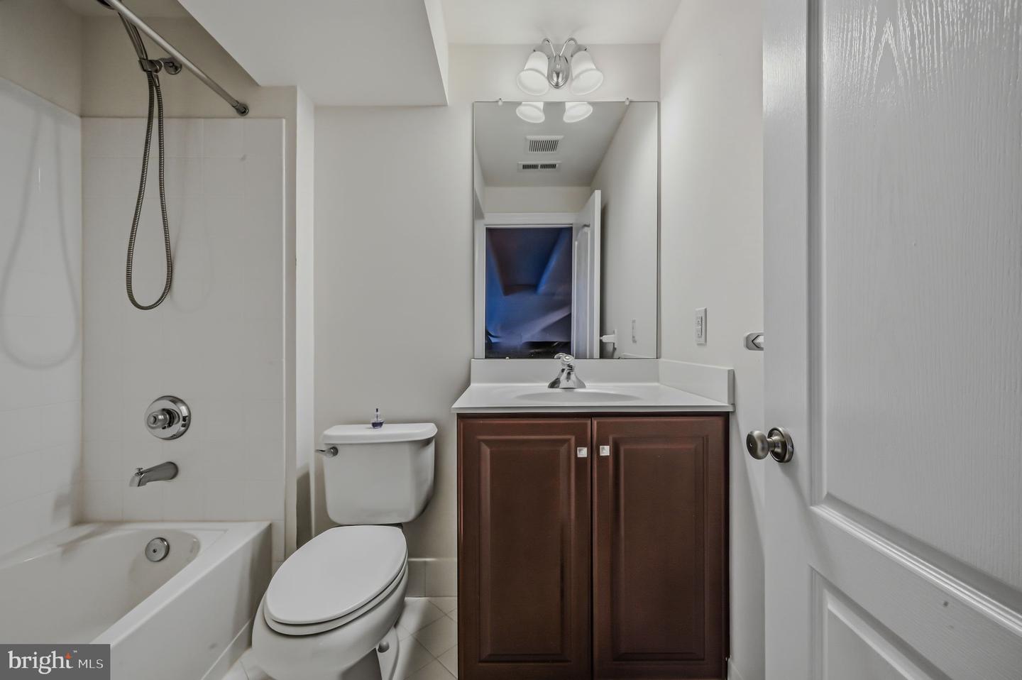 723 Parkman Dr Property Photo 41