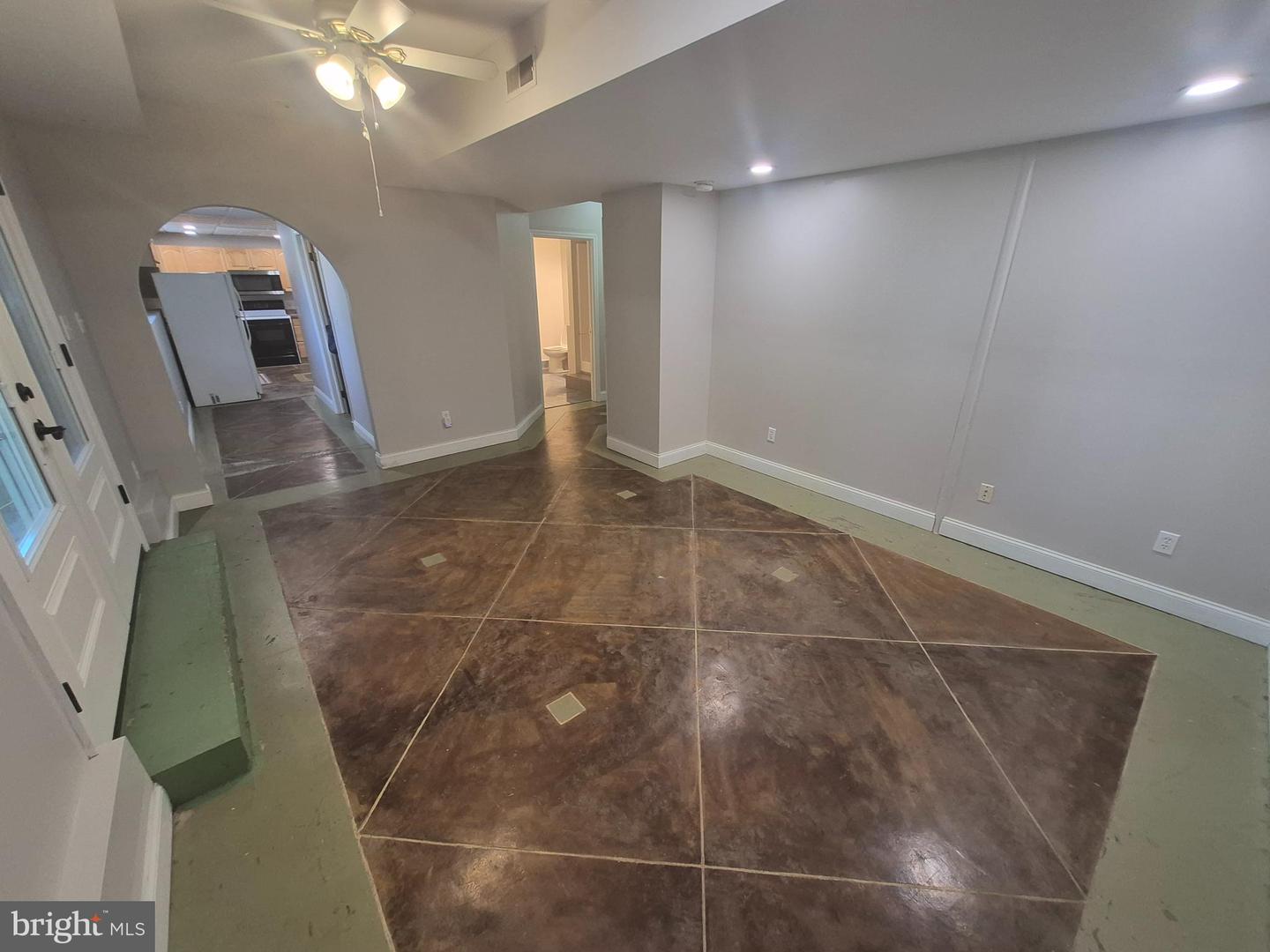 1211 Nottingham Rd Property Photo 5