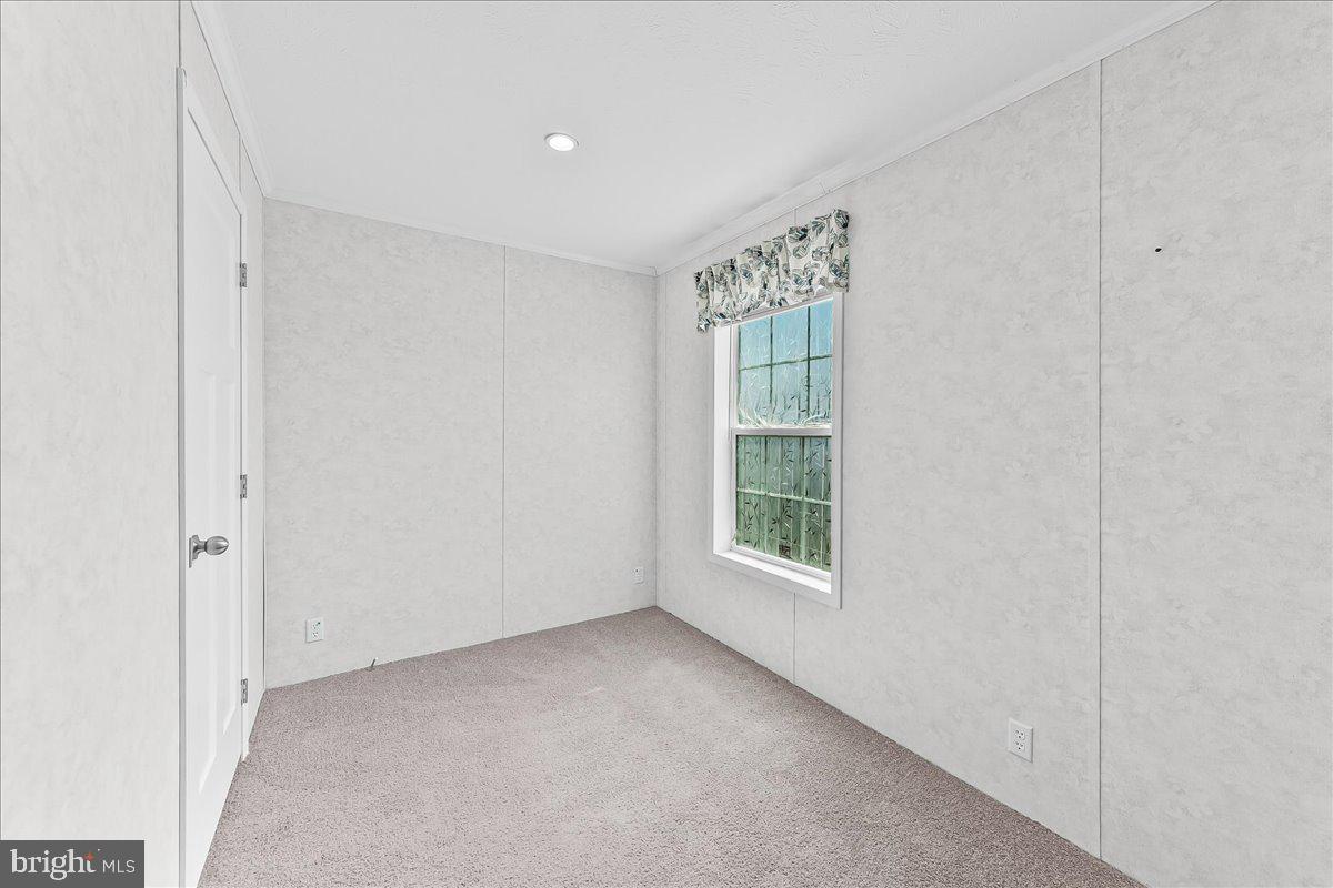 513 Canter Rd #128 Property Photo 16
