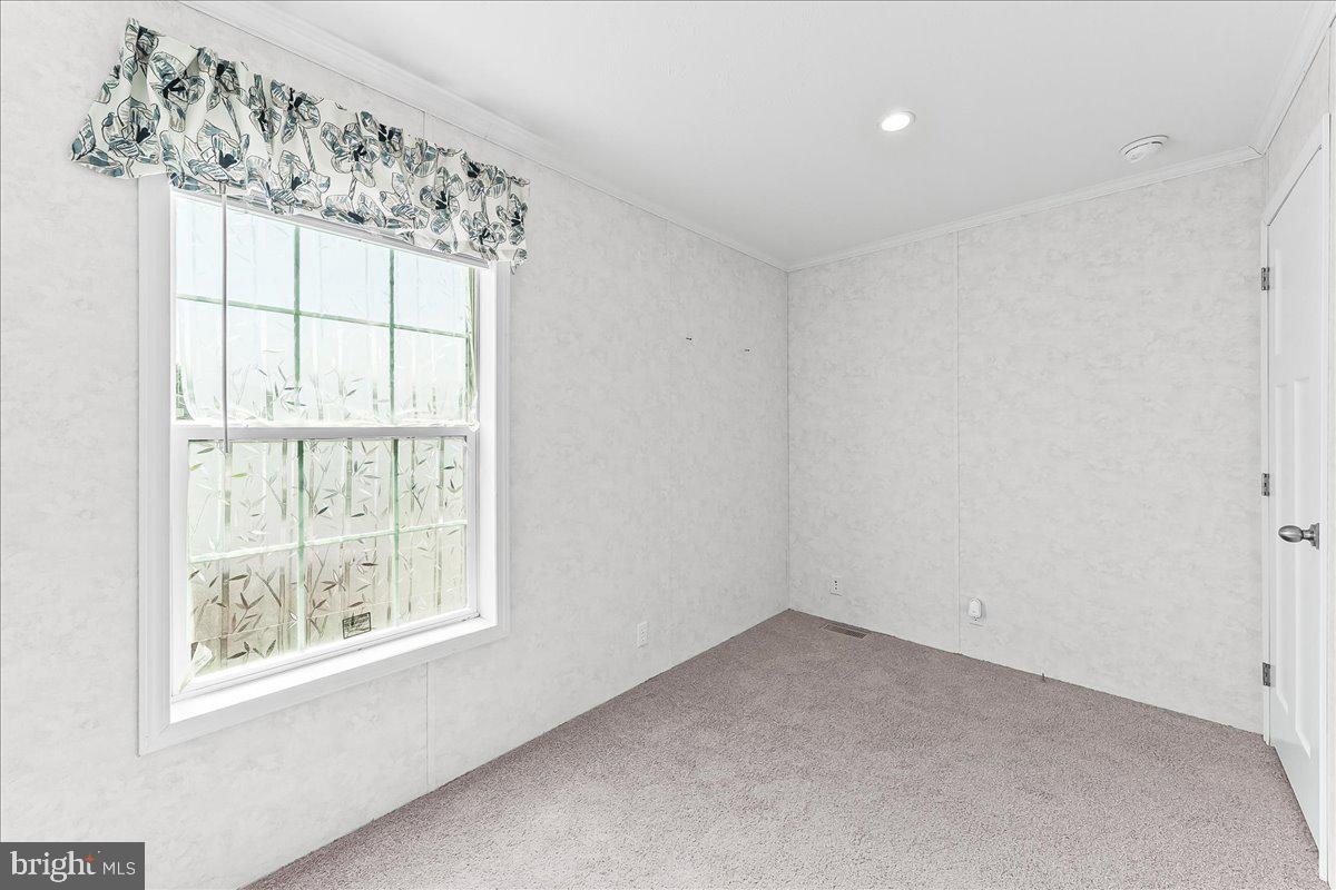 513 Canter Rd #128 Property Photo 17