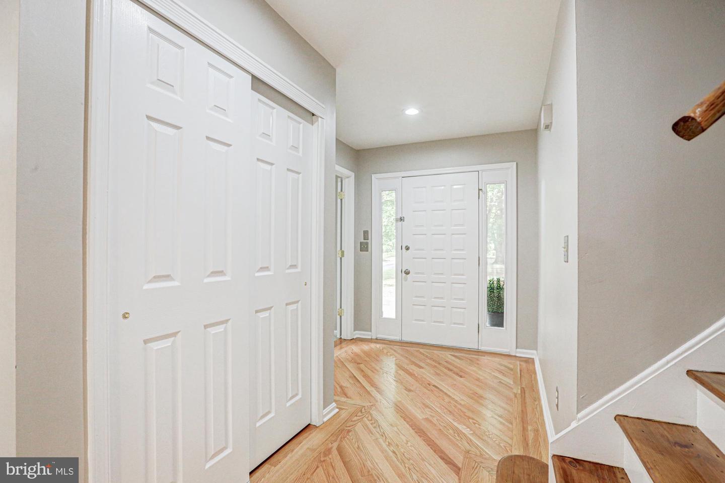 147 Crystal Run Dr Property Photo 43