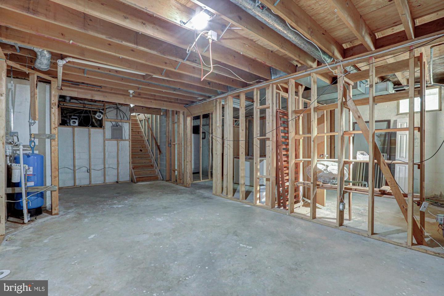 147 Crystal Run Dr Property Photo 73
