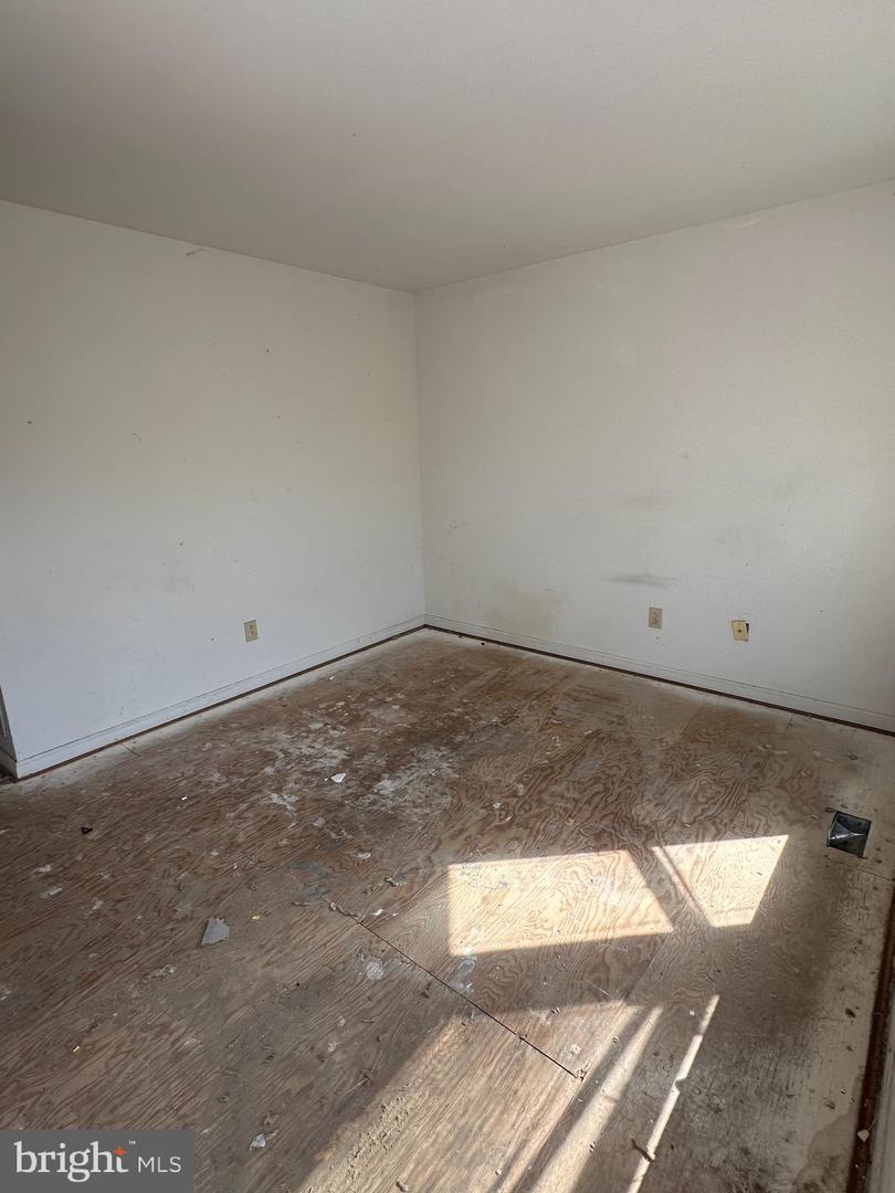 161 Whitburn Pl Property Photo 2