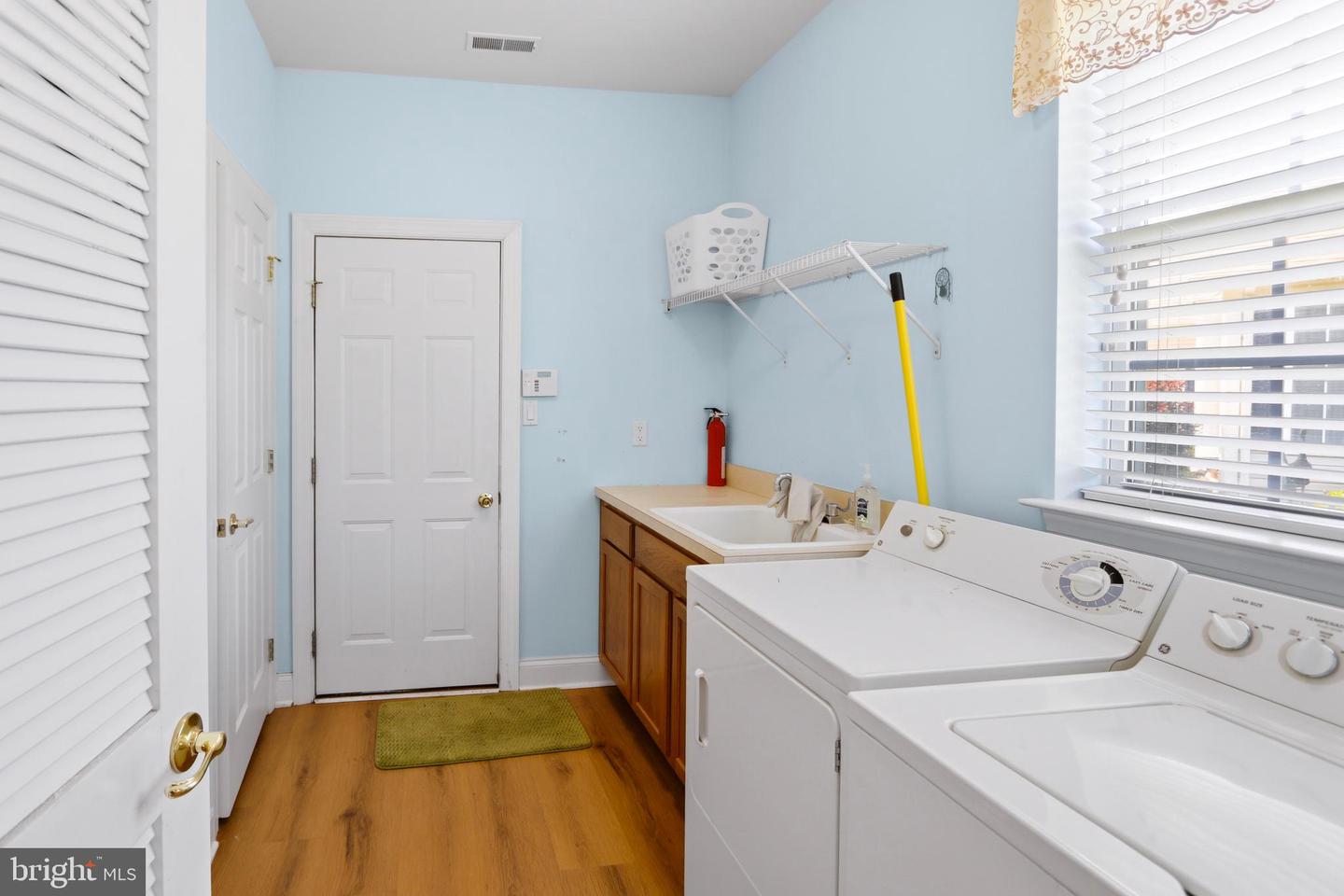 352 Daylilly Way Property Photo 25