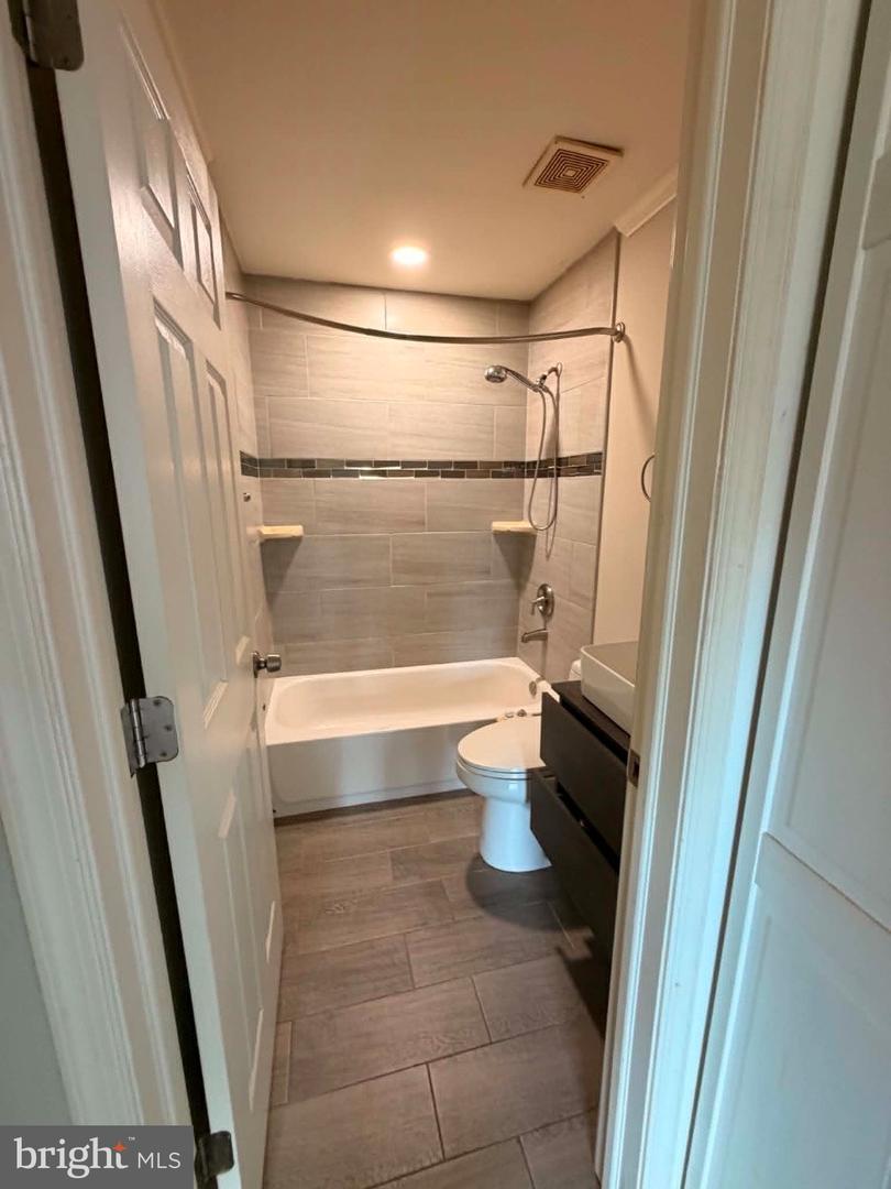 14 Bach Dr Property Photo 9