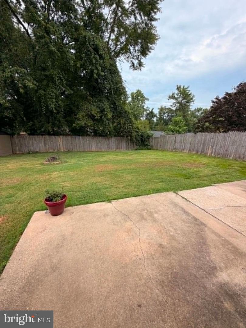 14 Bach Dr Property Photo 11