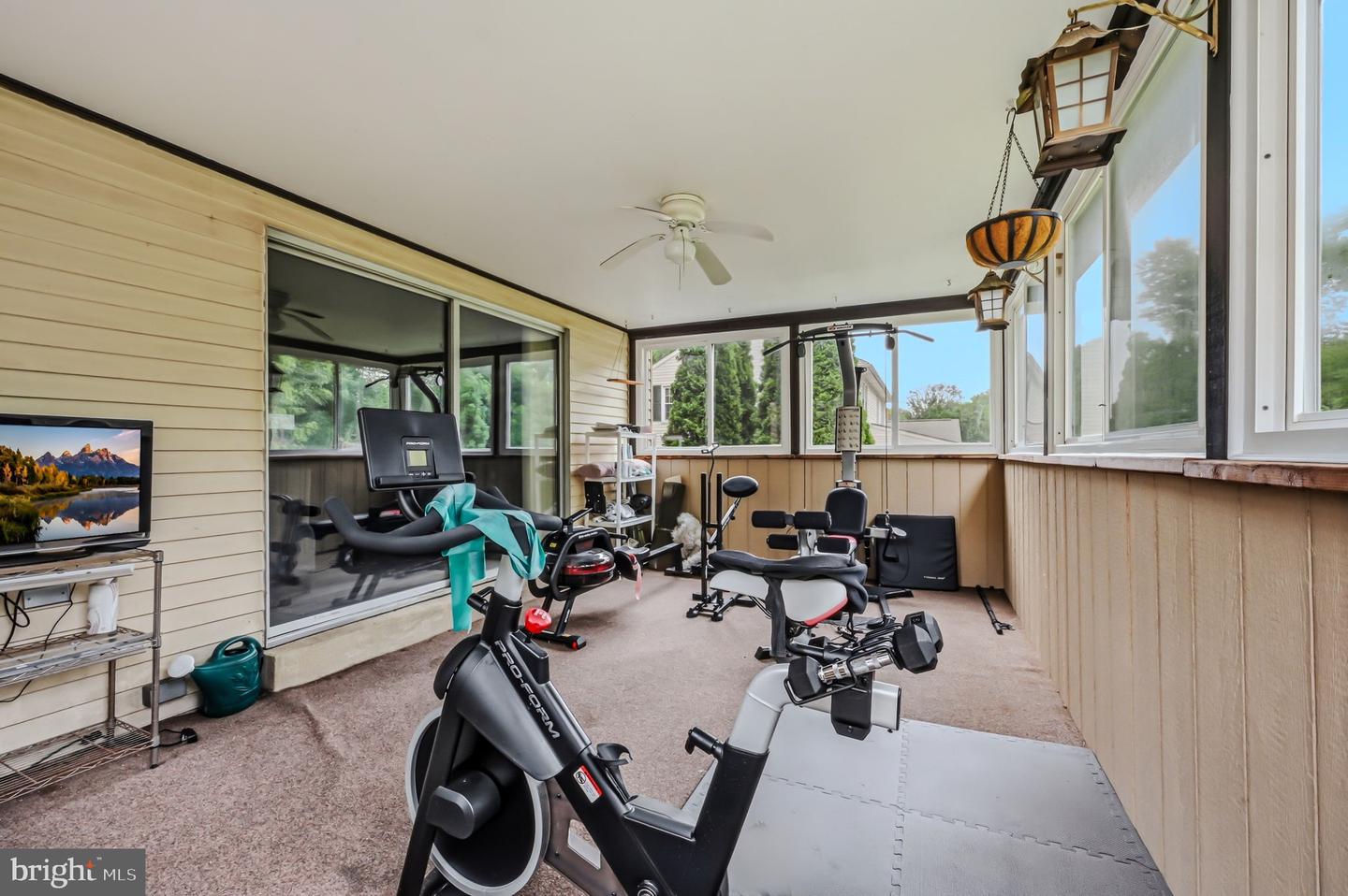 4554 Simon Rd Property Photo 29