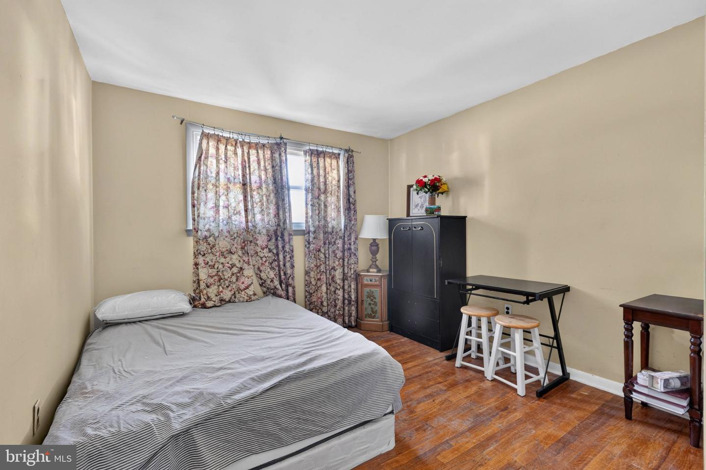 1221 Stinsford Rd Property Photo 12