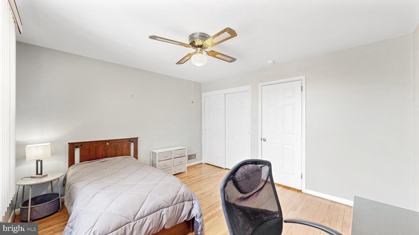 102 Meriden Dr Property Photo 25