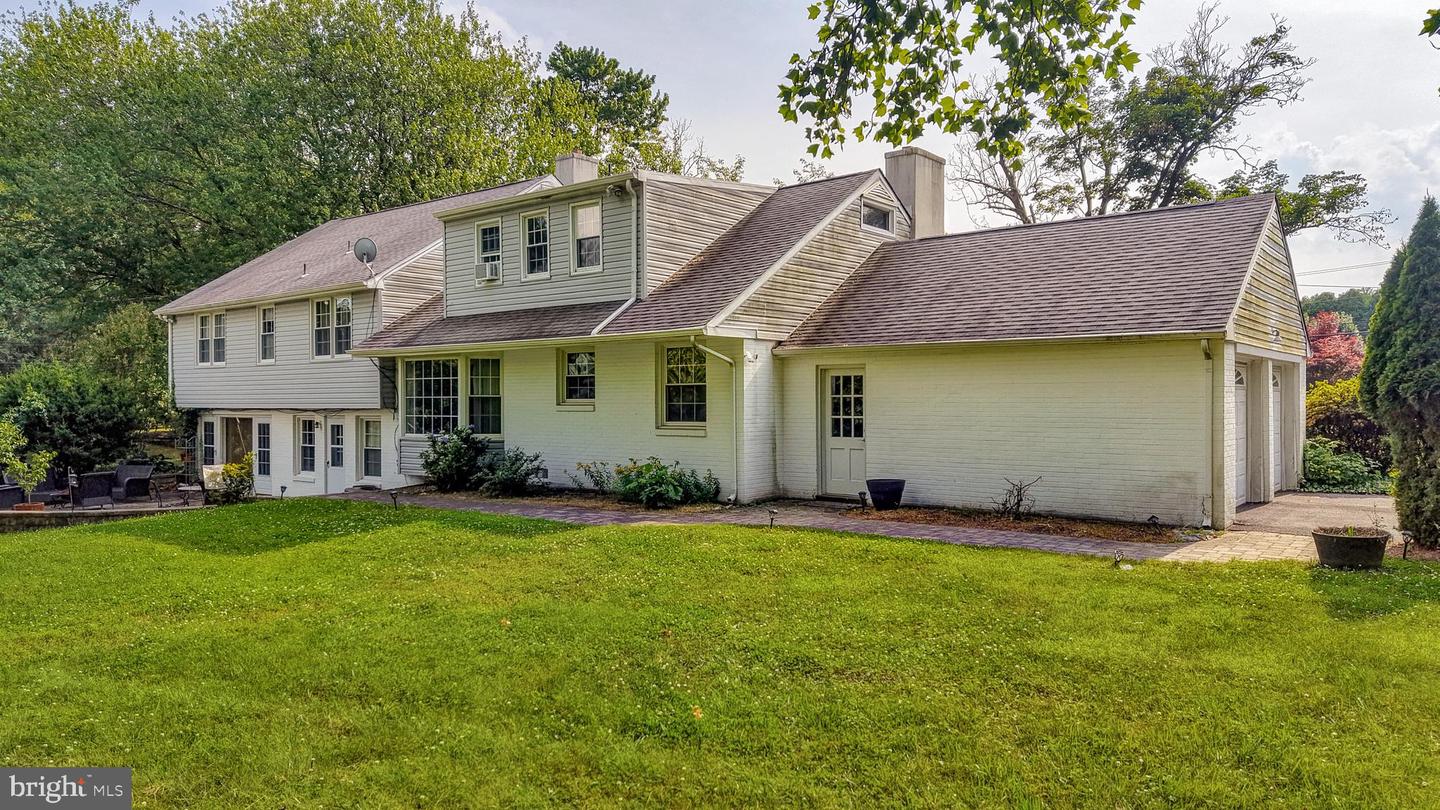 102 Meriden Dr Property Photo 42