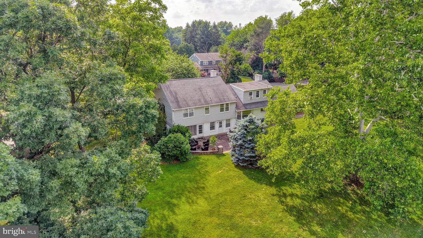 102 Meriden Dr Property Photo 46