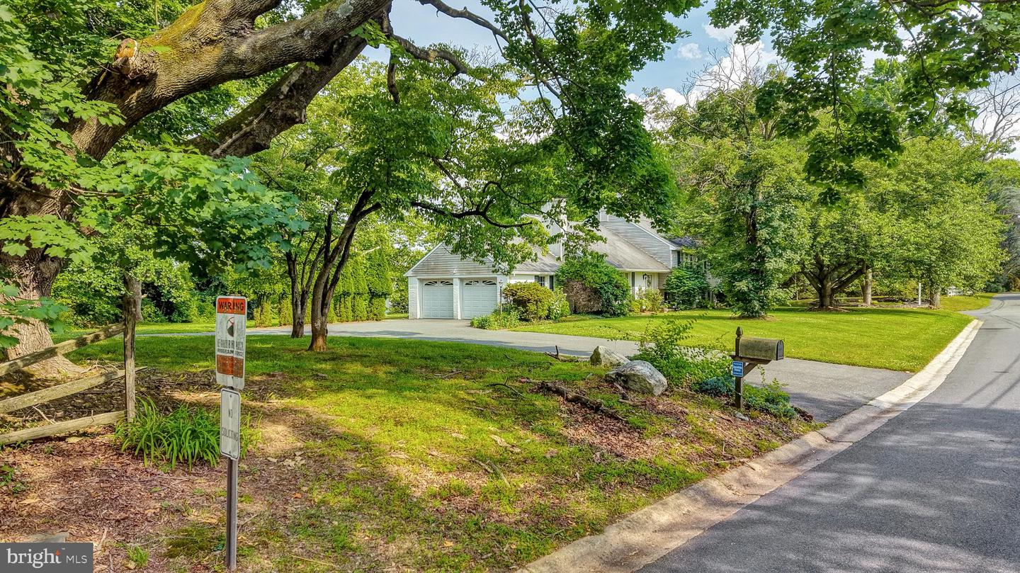 102 Meriden Dr Property Photo 47