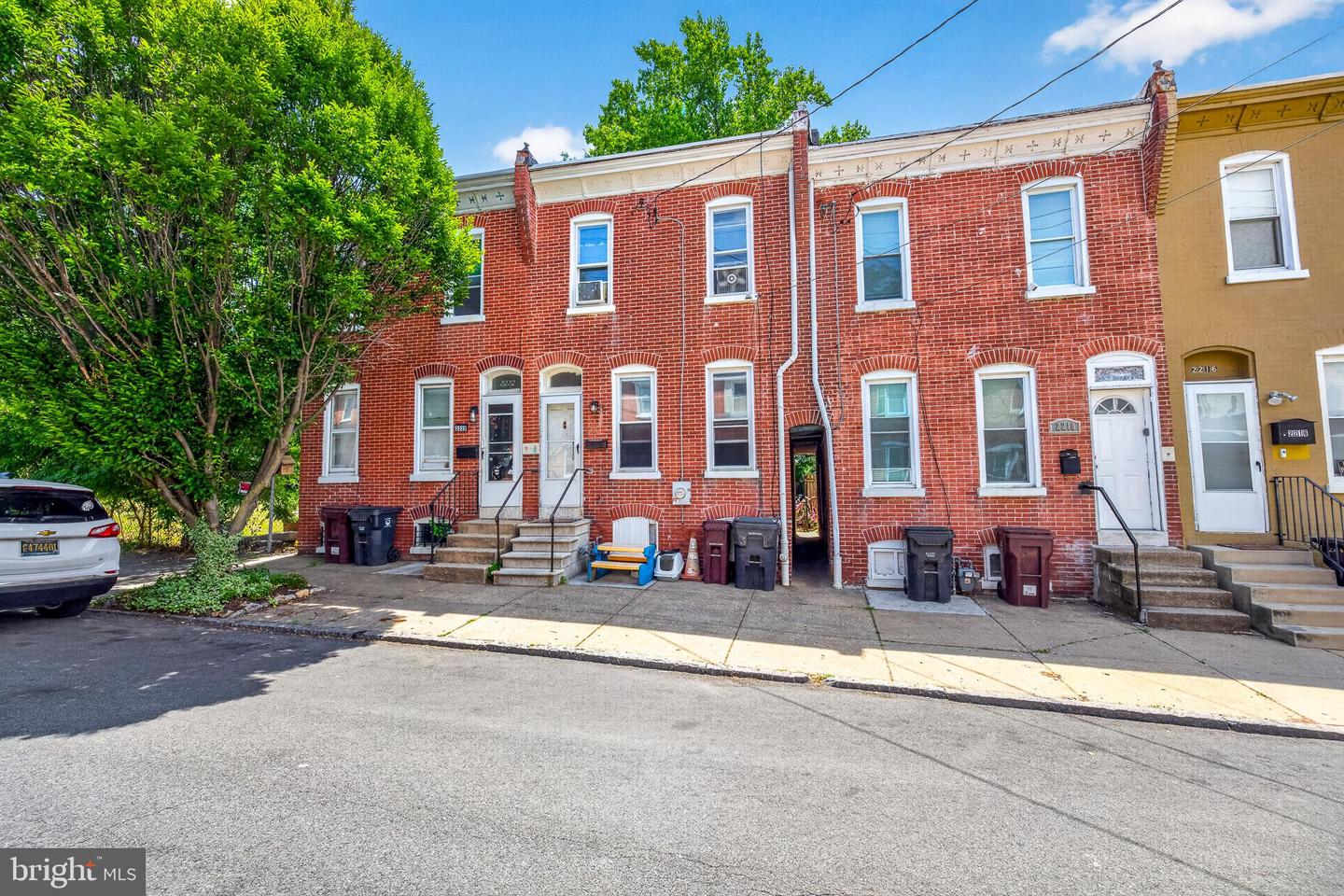 2220 N Tatnall St Property Photo 1