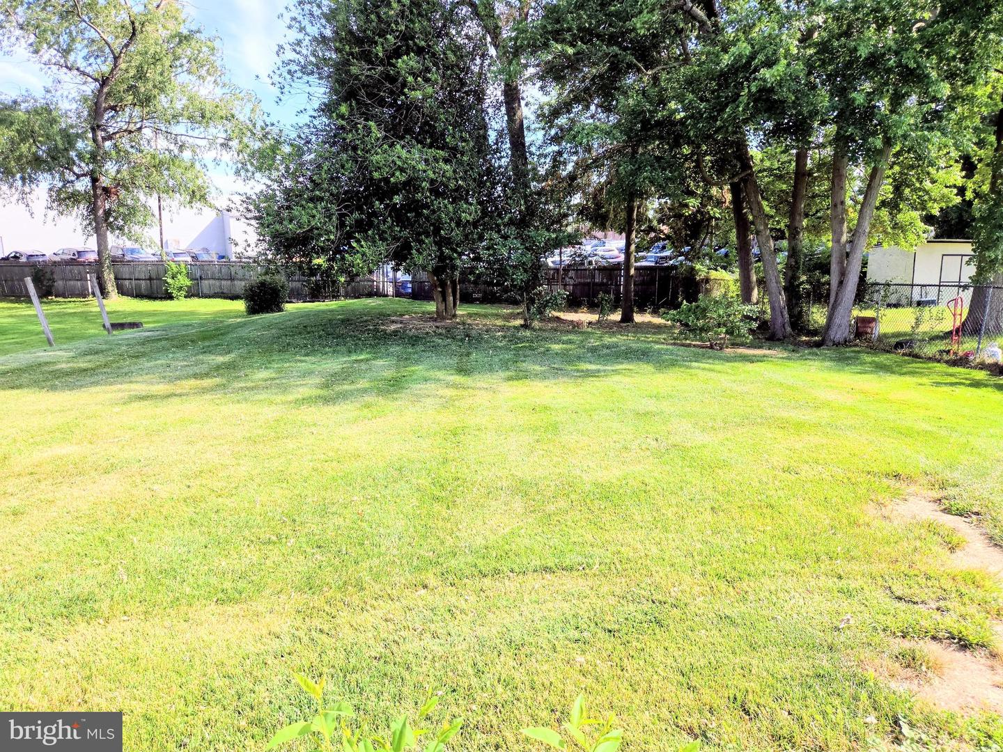 3810 Katherine Ave Property Photo 5