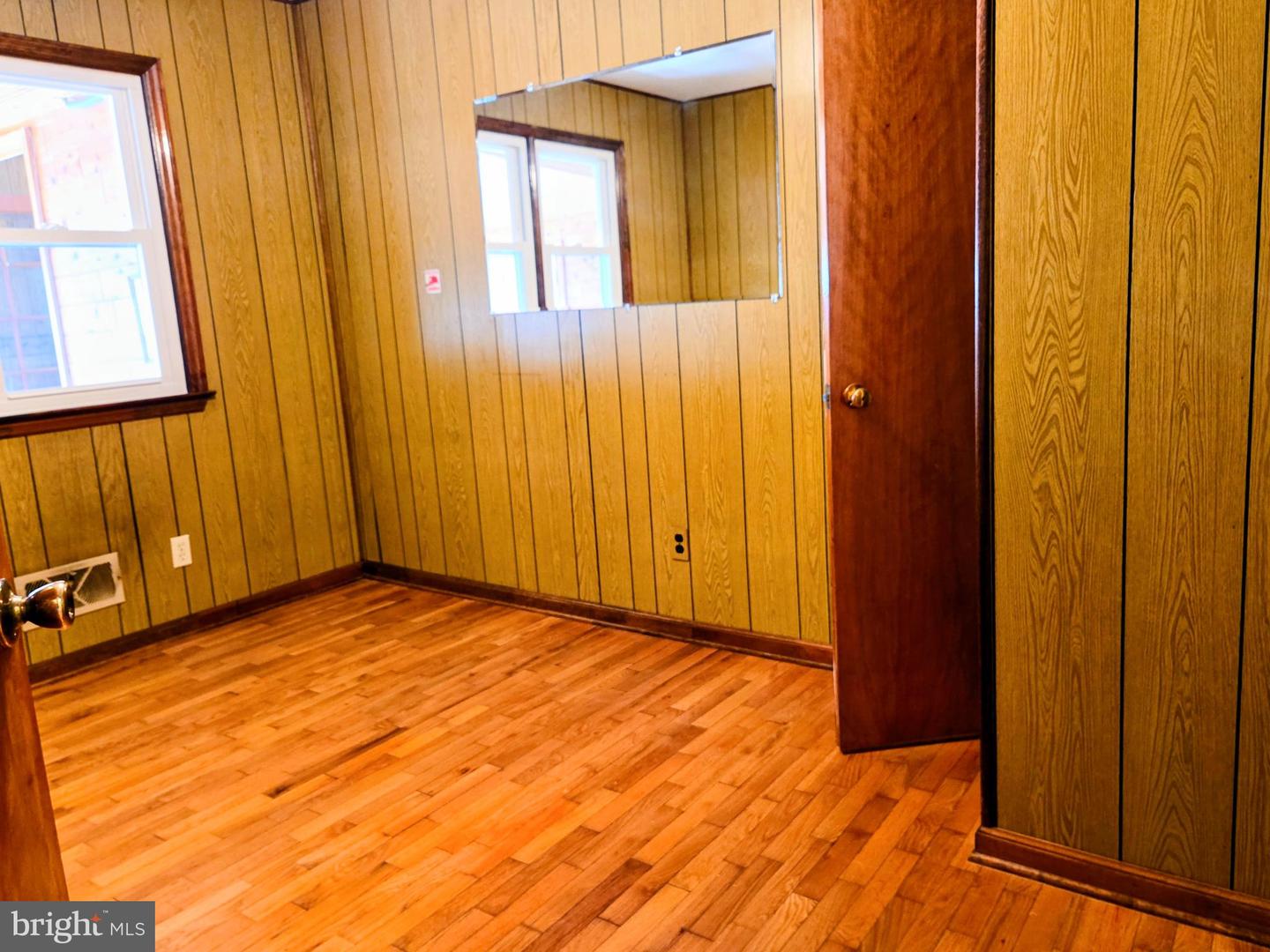 3810 Katherine Ave Property Photo 17