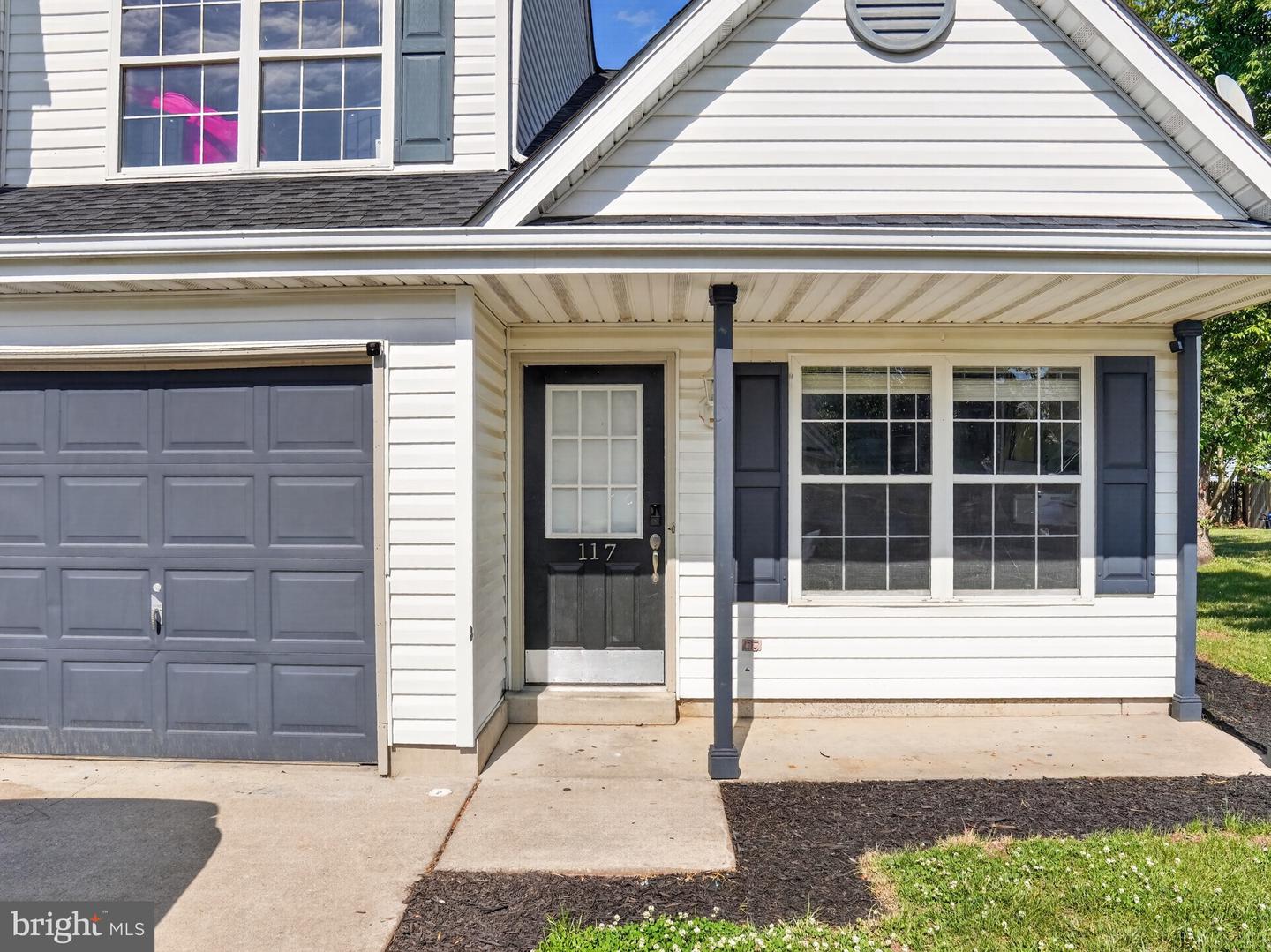 117 REDDEN LN