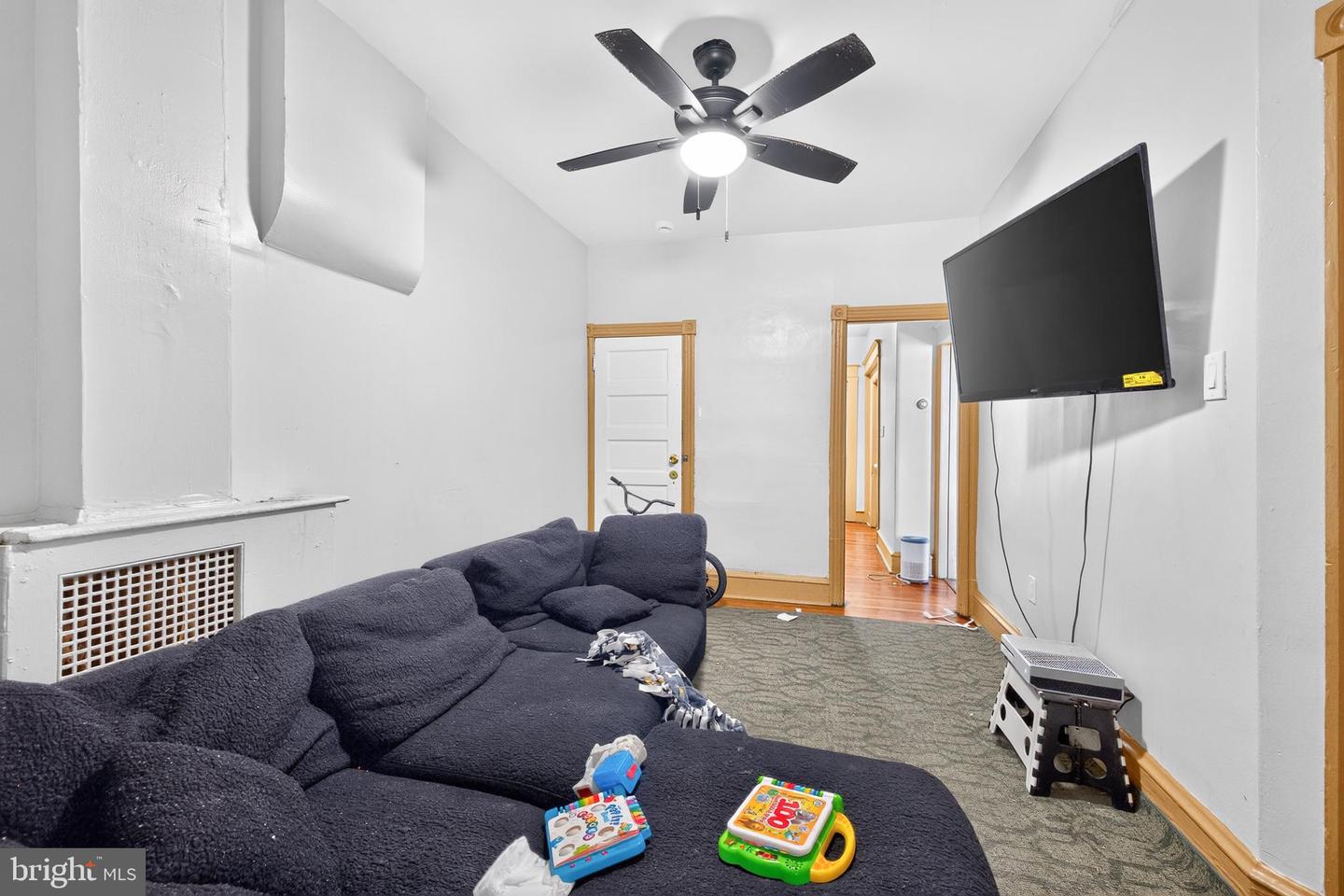 2521 N Tatnall St Property Photo 6