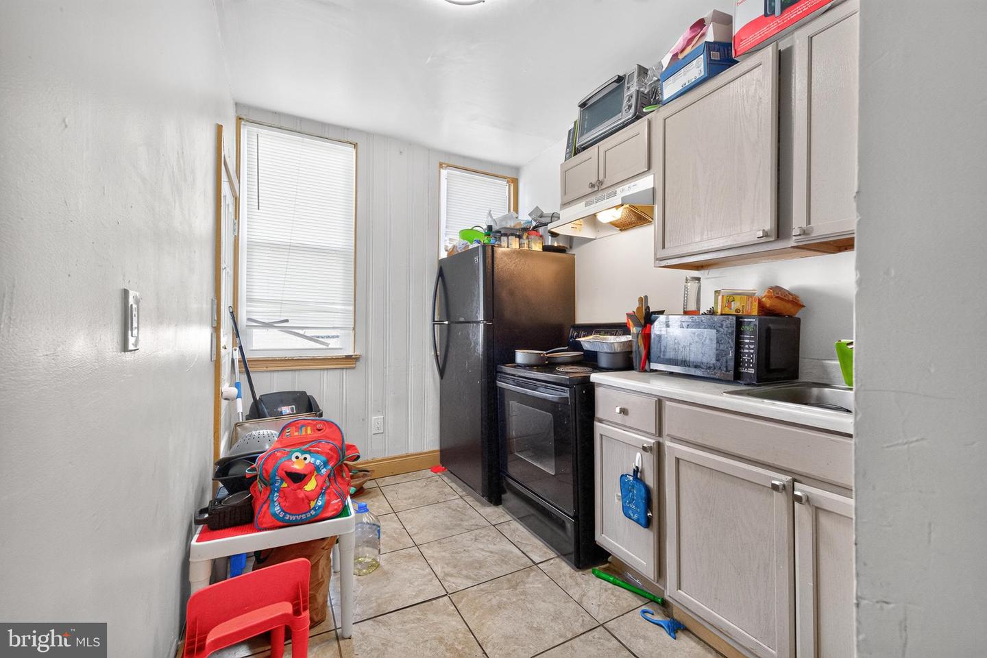 2521 N Tatnall St Property Photo 7