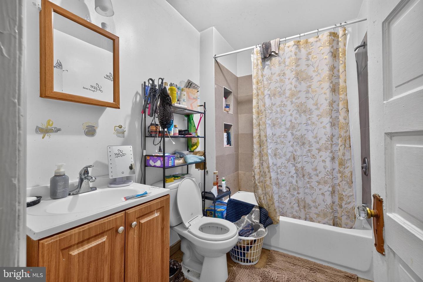 2521 N Tatnall St Property Photo 22