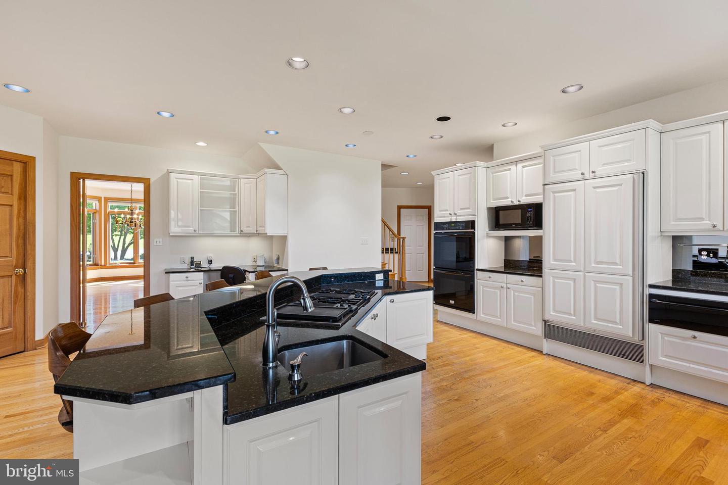 309 Pentland Property Photo 23