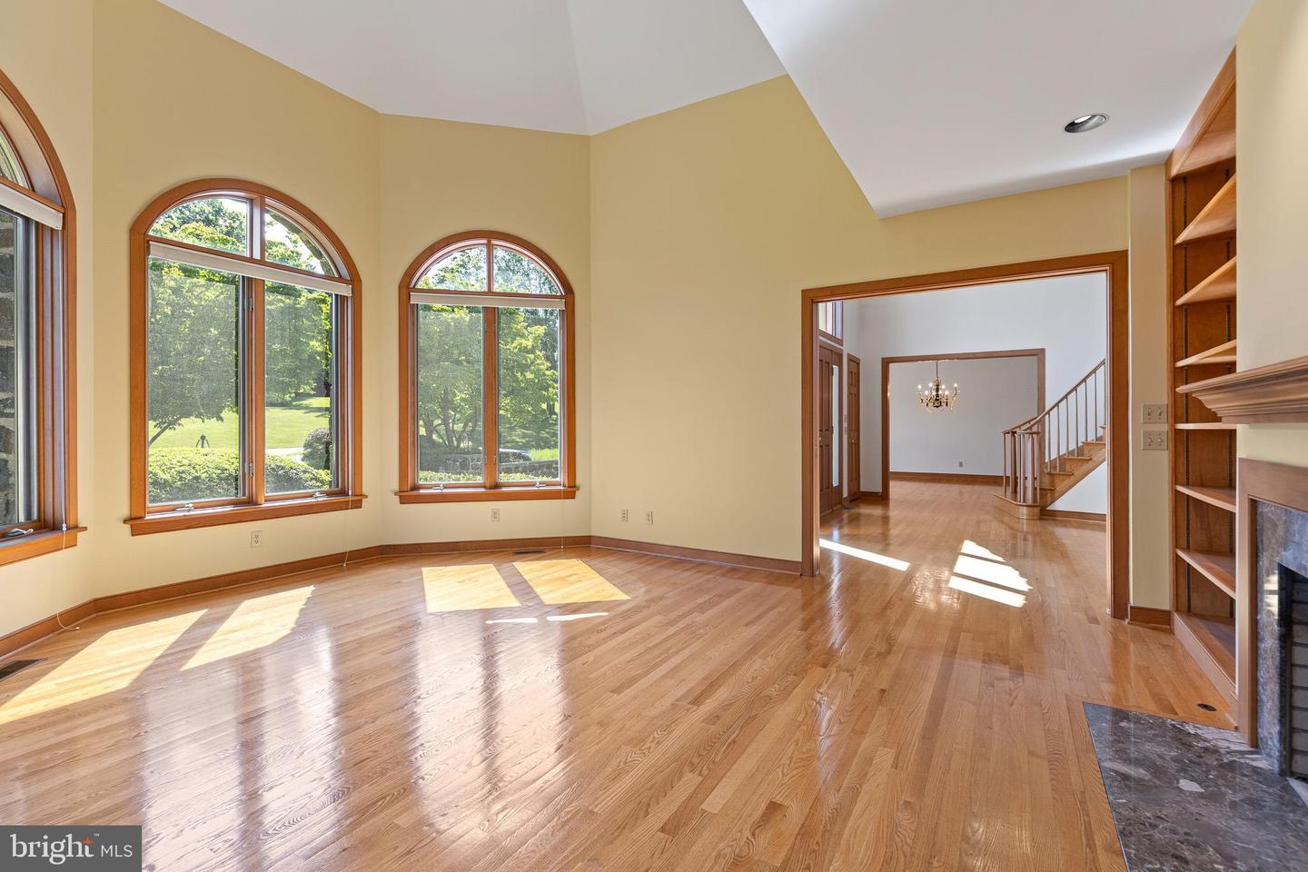309 Pentland Property Photo 29