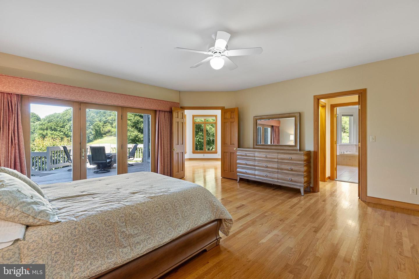 309 Pentland Property Photo 31