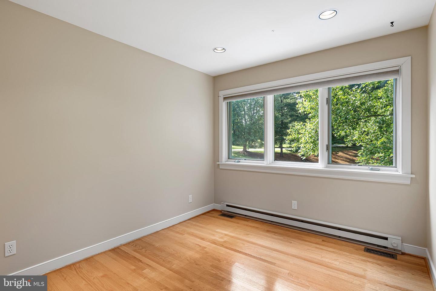 309 Pentland Property Photo 56