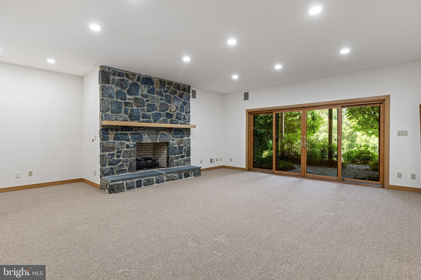 309 Pentland Property Photo 65