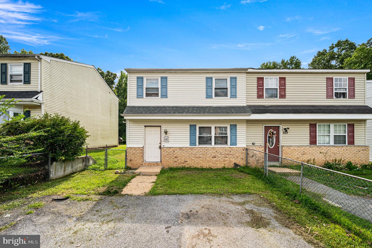 335 Kemper Dr Property Photo 1