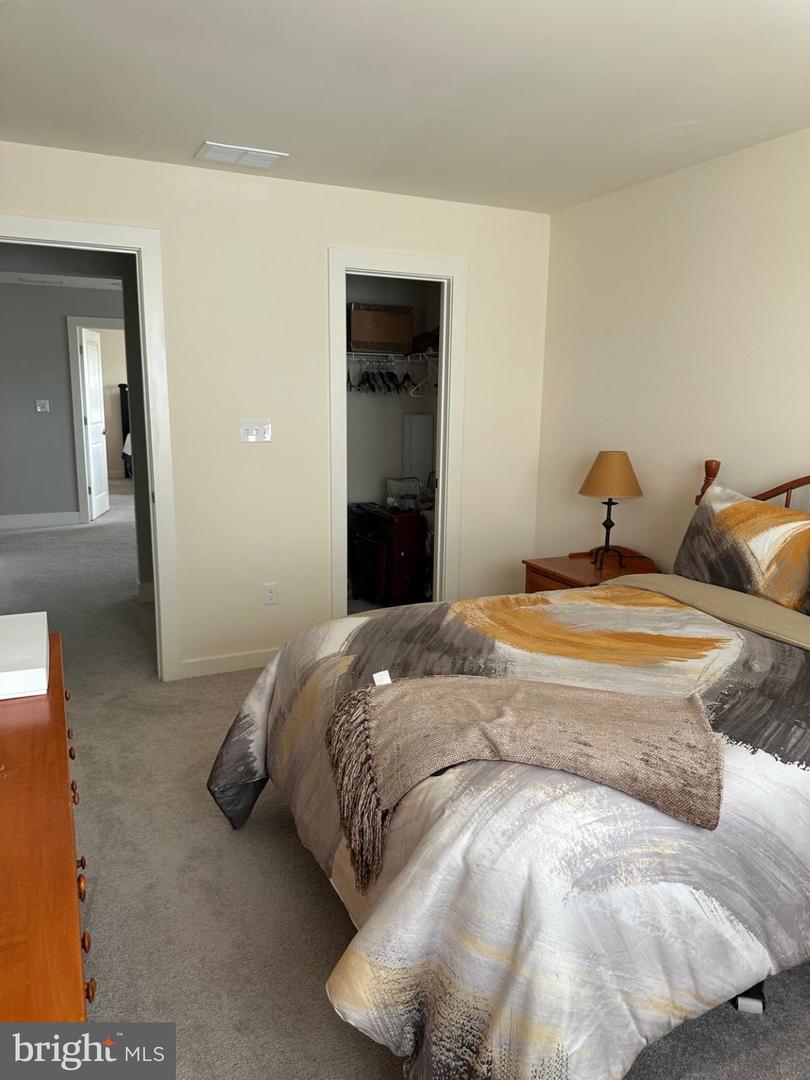 331 Appleford Cir Property Photo 17