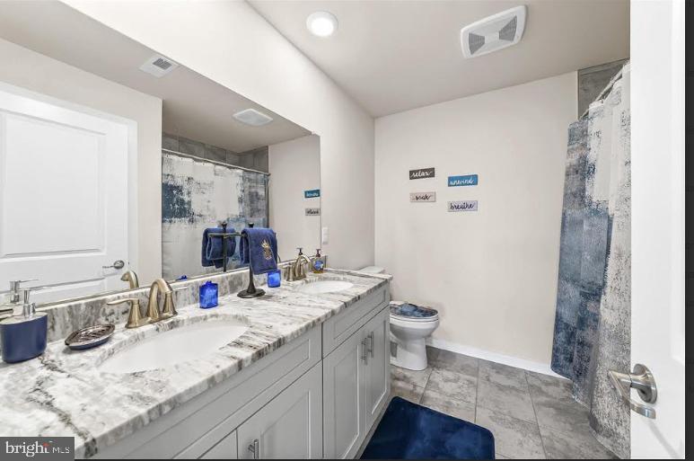 331 Appleford Cir Property Photo 34