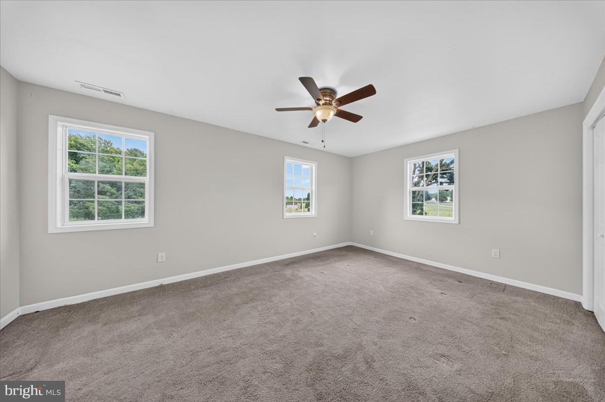 215 Tina Marie Ln Property Photo 22